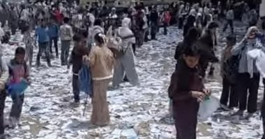 تعليم الدقهلية يوضح حقيقة صور تمزيق الكتب المدرسية.. قديمة 