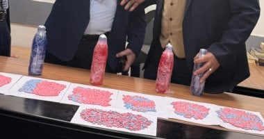 ضبط راكب بحوزته كمية كبيرة من المخدرات بعدما حاول الفرار خارج صالة الجمرك بمطار القاهرة