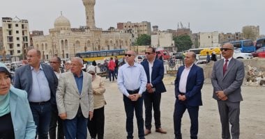 محافظ القاهرة يوجه بالقضاء على المواقف العشوائية بميدان السيدة عائشة