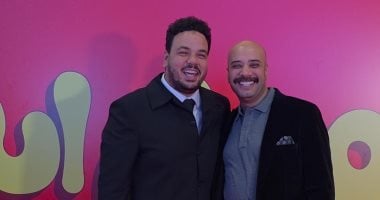 مصطفى غريب وحاتم صلاح وأحمد حاتم وانتصار يحتفلون بعرض فيلم الكلام على إيه