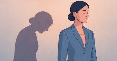 معنديش رفاهية أكون ضعيفة.. كيف تتحول الصلابة القسرية إلى استنزاف صامت؟ 