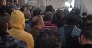 تشييع جثامين 3 أطفال وسيدة صدمتهم سيارة ربع نقل أثناء عبورهم الطريق بقليوب