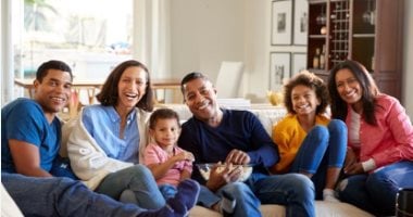 أخطاء تجعل الضيوف لا يشعرون بالراحة فى منزلك.. تجنبها