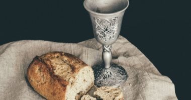 اليوم العالمى للخبز.. تعرف على أغلى أنواع العيش وأسعاره