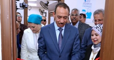 محافظ سوهاج ورئيسة "القومى للطفولة والأمومة" يفتتحان مقر فرع المجلس