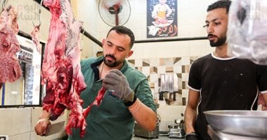 كوارع ولحمة راس.. انتعاش حركة فواكه اللحوم بسوق البساتين 