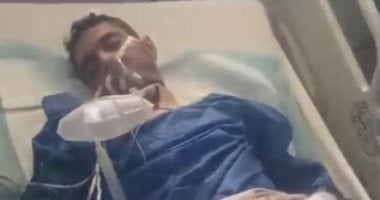 بين الحياة والموت.. إبراهيم القرا يصارع نزيف الرئتين داخل العناية المركزة فى غزة