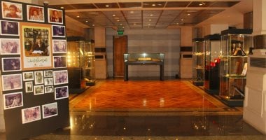 عرض مقتنيات رائد الواقعية صلاح أبو سيف لأول مرة بمتحف دار الكتب