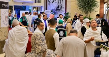 وصول 10 آلاف حاج من حجاج الجمعيات الأهلية إلى مكة المكرمة والمدينة المنورة