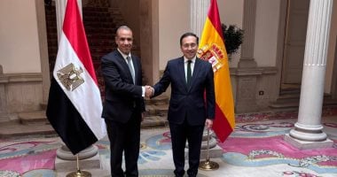 وزيرا خارجية مصر وإسبانيا يعقدان مشاورات سياسية في مدريد