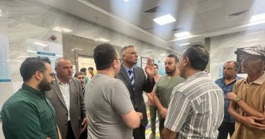 مرور مفاجئ لمحافظ جنوب سيناء على مجمع الفيروز الطبى