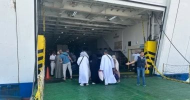 مغادرة 5666 حاجا من حجاج البر عبر ميناء نويبع حتى اليوم