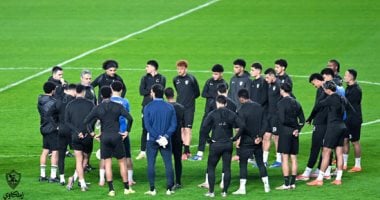 حافلة الزمالك تصل استاد القاهرة لمواجهة سيراميكا 