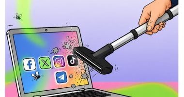 تنظيف السوشيال ميديا.. كاريكاتير اليوم السابع يرصد حجب حسابات 12 شخصا