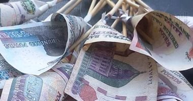شاب يهدى خطيبته عيدية عبارة عن باقة 3 آلاف جنيه فى عيد الأضحى.. صور