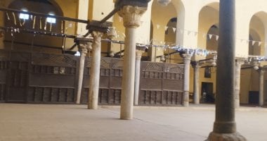 مسجد اللمطى يروى تاريخ المماليك والعثمانيين والأيوبيين فى فن العمارة والبناء.. الأربيسك فى النوافذ يحكى عن فنانين عظماء وتاريخه يعود إلى 549 ه‍جرياـ. وهذا دور أمراء العصر الأيوبي
