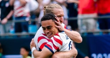 بوليسيتش يقود أمريكا للفوز على السنغال 3-2