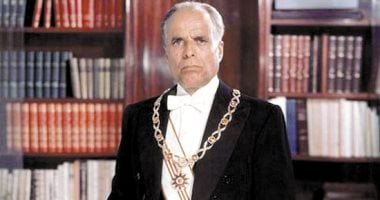 سعيد الشحات يكتب: ذات يوم 4 يونيو 1968.. الرئيس التونسى الحبيب بورقيبة يمنح أم كلثوم أرقى وأكبر الأوسمة.. وزوجته السيدة وسيلة تقلدها الوسام فى احتفال «الاتحاد القومى النسائى»