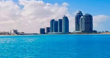 العلمين الجديدة قريبة من كل المناطق.. منذ إنشائها السواحل الشمالية تشهد زخما سياحياً وطفرة استثمارية.. انتعاش جميع الأنشطة مع تنوع المقاصد والمزارات.. وتزايد الإقبال على أجواء المتعة والترفيه.. صور