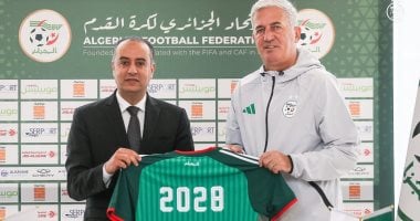 رسميًا.. الجزائر تمدد عقد بيتكوفيتش حتى 2028 قبل المونديال