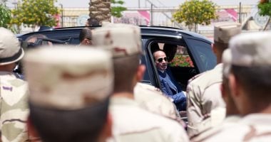 الرئيس السيسى يتفقد مقر القيادة الاستراتيجية 