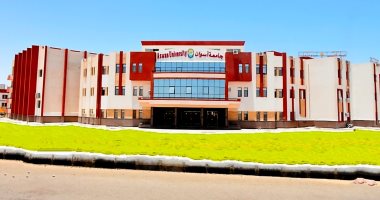 انقطاع الكهرباء عن طلاب جامعة أسوان أثناء الامتحانات.. ورئيس الجامعة يوضح