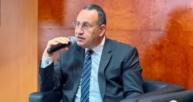 وزير التعليم العالى: مسار جديد لترقيات الباحثين يعتمد على التعاون مع الصناعة