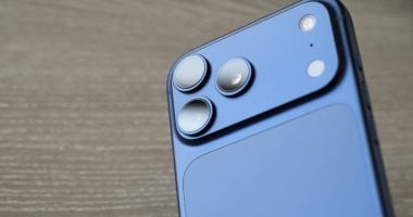 آيفون قابل للطي
