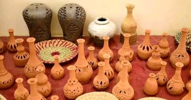 الخزف والفخار.. حكاية أقدم حرفة تتوارثها أجيال الوادي الجديد