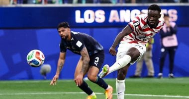 بالوجون يحرز الهدف الثالث لمنتخب امريكا