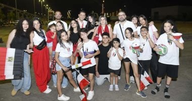 وزراء وفنانين ومشاهير يحتفلون بأداء منتخب مصر أمام بلجيكا في العاصمة الإدارية.. صور 