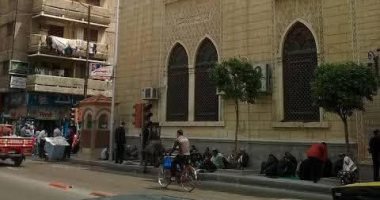 حكاية مسجد بالإسكندرية أسسه أكبر تاجر قطن.. أحمد يحيى باشا أشهر اقتصادى وسياسى كلف معمارى إيطالى بأسيسه وفرشه بأفخم السجاد والنجف.. وخبير أثرى: أسس مقبرة له داخل المسجد وتوفى أثناء تأدية مناسك الحج.. صور