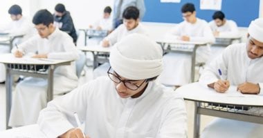 الطلاب فى الإمارات 