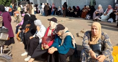 دعوات الأمهات بطلة المشهد بأول أيام امتحانات الثانوية العامة