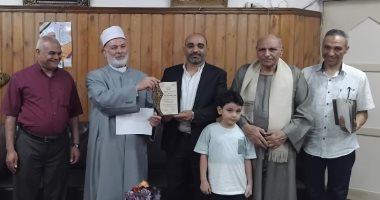 رئيس منطقة سوهاج الأزهرية يكرم الفائزين بلقب الأخصائي المثالي للعام الدراسي 2026/2025