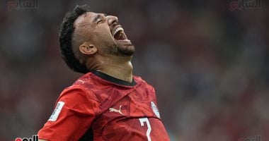 تريزيجيه سادس الهدافين.. نجم الفراعنة يكتب التاريخ فى كأس العالم.. صور 