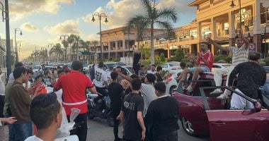 احتفالات فى شوارع بورسعيد بفوز المنتخب المصرى على نيوزيلندا.. فيديو وصور