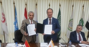 ​وزير البيئة الأسبق والمدير التنفيذى لـ"سيدارى" 