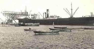 "كافى" حكاية أول سفينة كتبت أول فصول تصدير الفوسفات من مصر إلى العالم.. صور