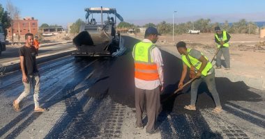 استكمال تطوير شبكة الطرق بمدينة نويبع ضمن الخطة الاستثمارية لجنوب سيناء