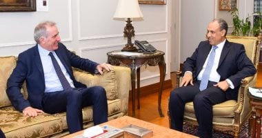 وزير الخارجية يبحث مع الممثل الأوروبى لعملية السلام تطورات الأوضاع فى فلسطين