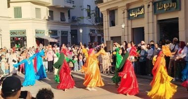 "شارع الفن" يواصل تألقه في الإسكندرية.. إقبال جماهيري واسع وعروض فنية وثقافية