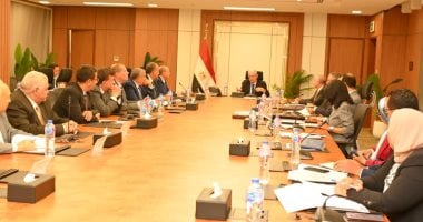 نائب رئيس الوزراء للشؤون الاقتصادية يترأس الجمعيات العامة لـ5 شركات قابضة