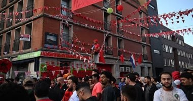الصالح سبورت : احتفالات المغرب تشعل شوارع هولندا والشرطة تعتقل 4 أشخاص.. صور