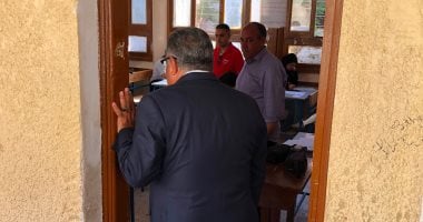 محافظ الدقهلية يتفقد لجان الثانوية العامة ويؤكد على توفير كافة سبل الرعاية 