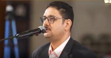 متسابق من الشرقية يشارك في اختبارات دولة التلاوة أمام لجنة من الأوقاف