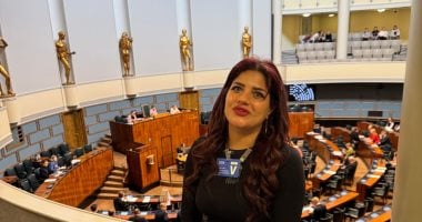 هناء أبو العز  من داخل البرلمان الفنلندى