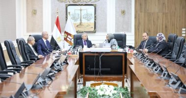 محافظ الوادي الجديد ومدير "مكتبات مصر العامة" يوقعان بروتوكول إنشاء فرع مكتبة مصر العامة بالداخلة