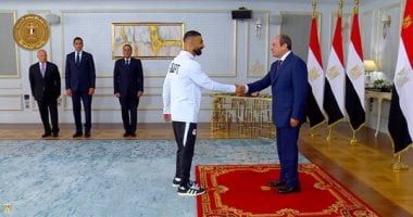 الرئيس السيسى يؤكد لمنتخب مصر ضرورة وجود كشافين متجردين للمواهب الشابة والصغيرة