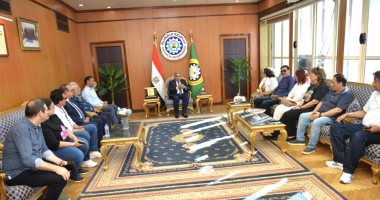 محافظ الدقهلية يستقبل رئيس المهرجان القومي للمسرح المصري